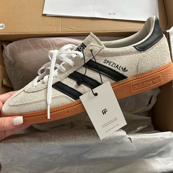 Adidas Handball Spezial "Aluminium" core black sneakers - Picture 1 of 9